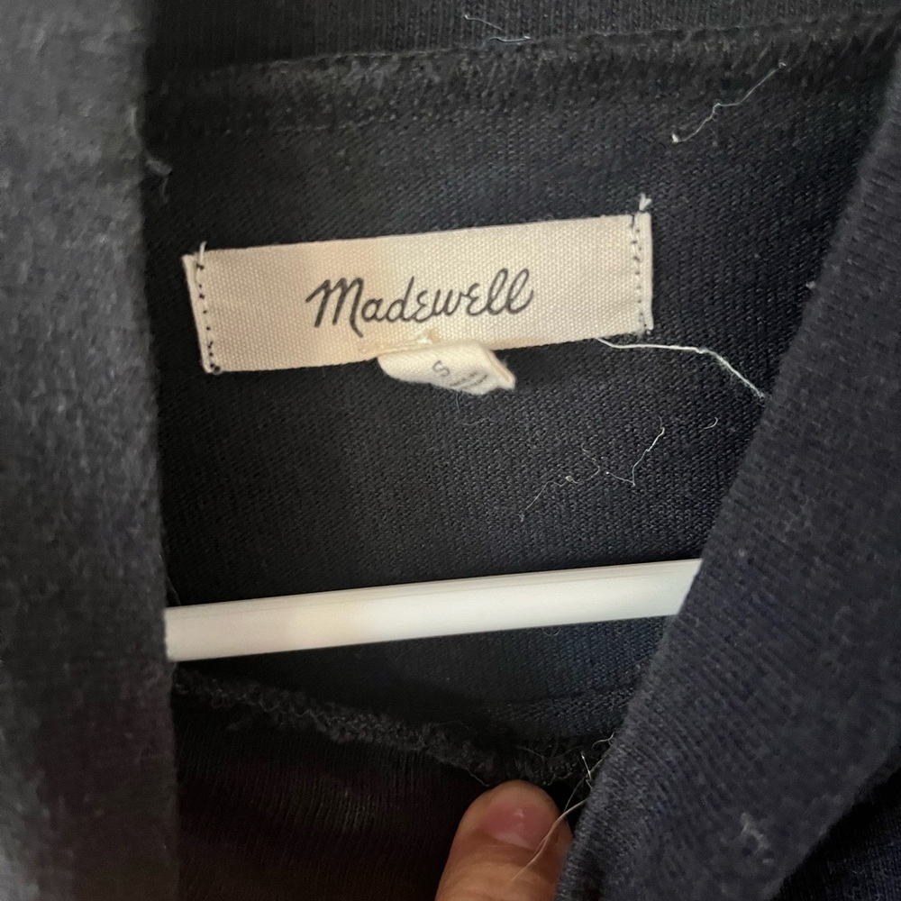 Madewell Classic Black Tee - Picture 2 of 3
